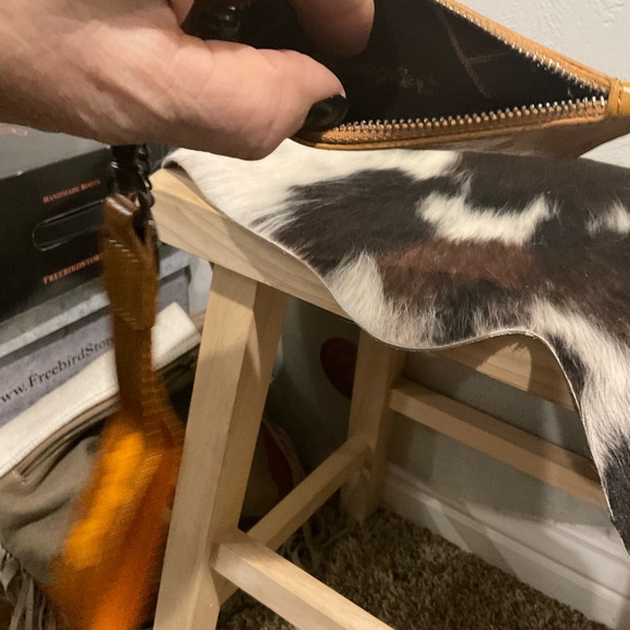 Wrangler Mustard Card Holder with Strap - Picture 4 of 4